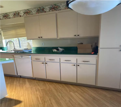 Traditional Kitchen Remodel by Cabinet Refresh project photo