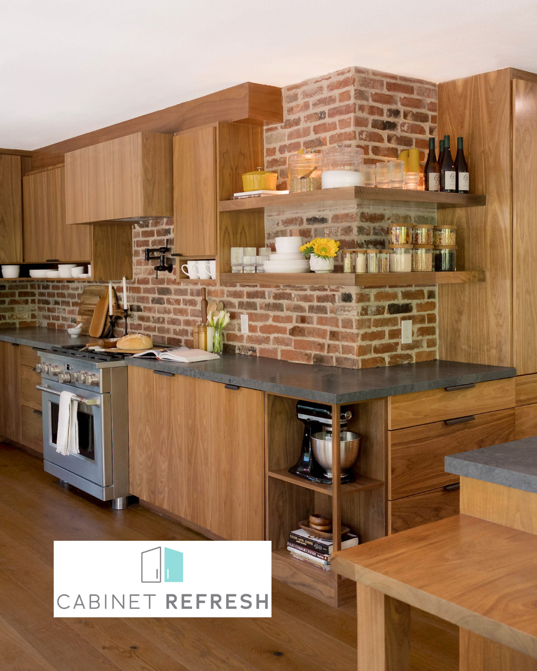 2000s Tuscan Kitchen Remodel by Cabinet Refresh project photo