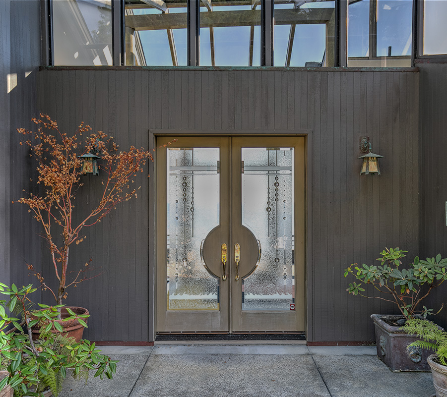 Cabinet Refinishing Los Angeles Bottom Doors